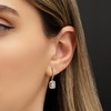 Серьги-подвески с бриллиантом